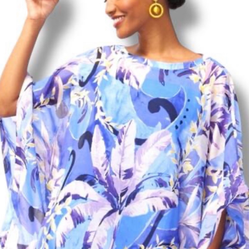 #133 NWOT. Chico's Blue and Purple Floral Kimono. SIZE L/XL